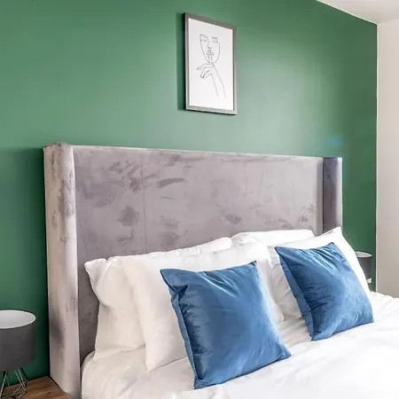 Horton Place By Prescott * Bristol